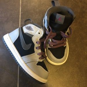 Nike Air Jordan AJ 1